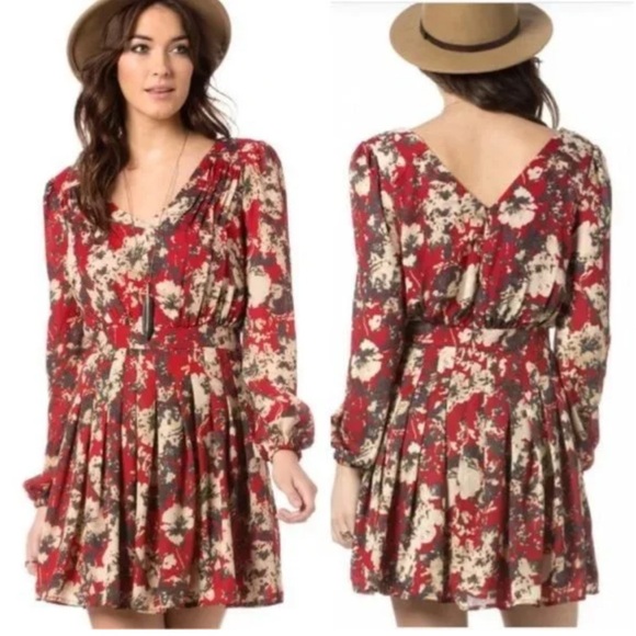 Miss Me Dresses & Skirts - Miss Me Red and Cream Floral Long Sleeve Dress